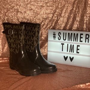 👢🤎Micheal Kors boots 🤎👢